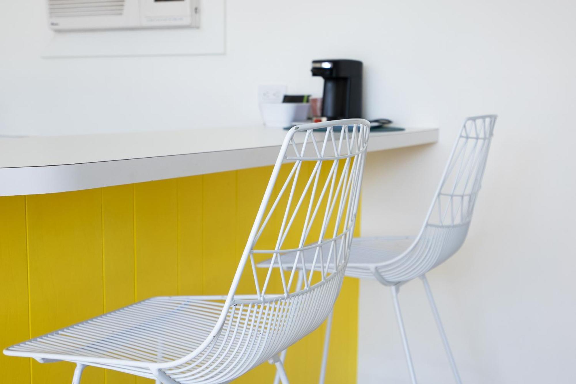 Monkey Tree Hotel By Avantstay Stylish Hotel In Palm Springs W Pool 외부 사진