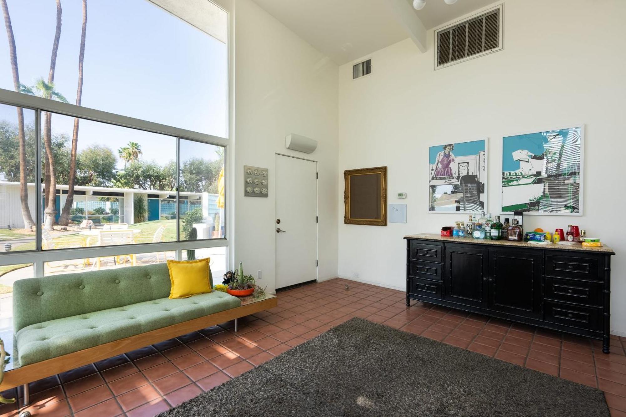 Monkey Tree Hotel By Avantstay Stylish Hotel In Palm Springs W Pool 외부 사진